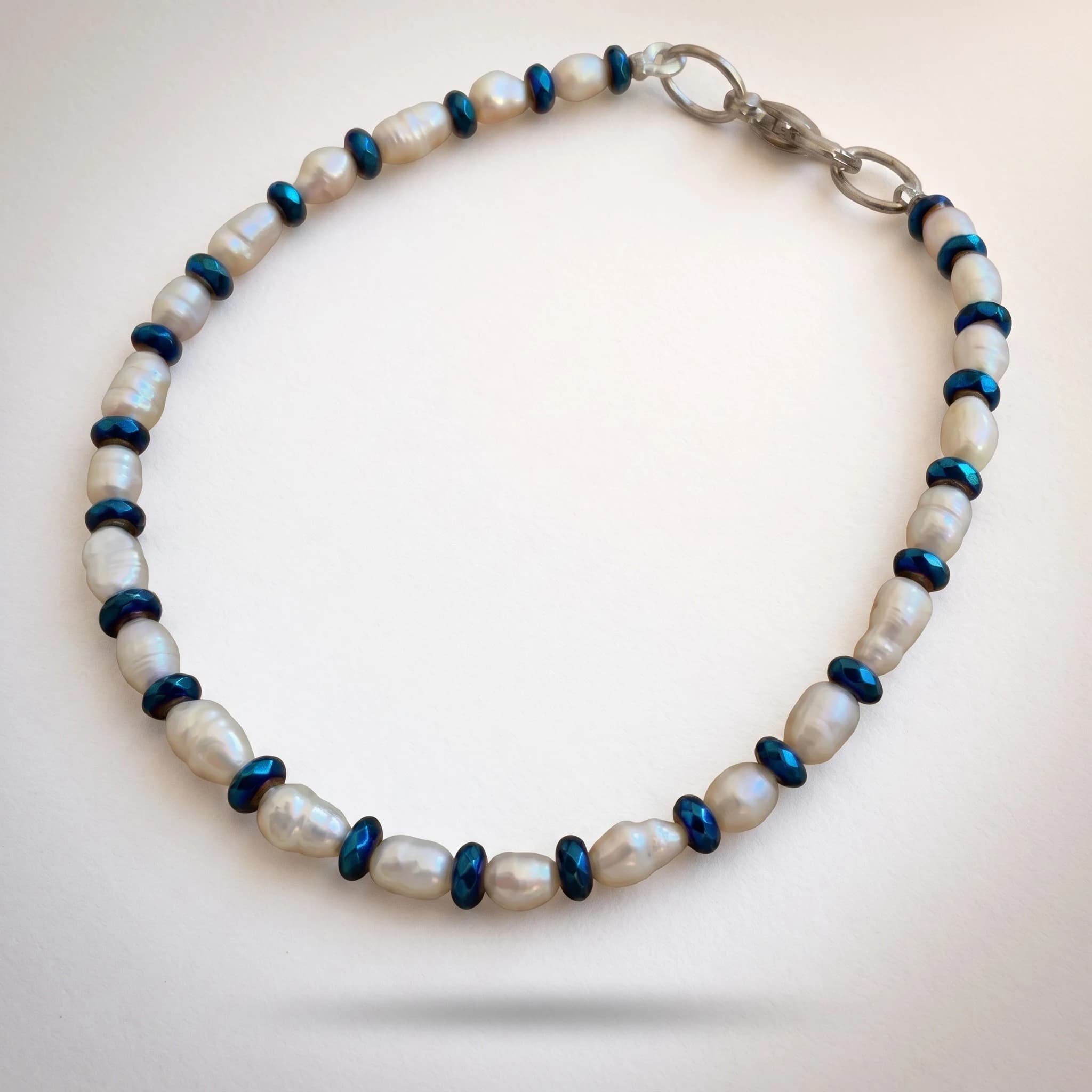Bracciale di perle e ematite blu — foto 3